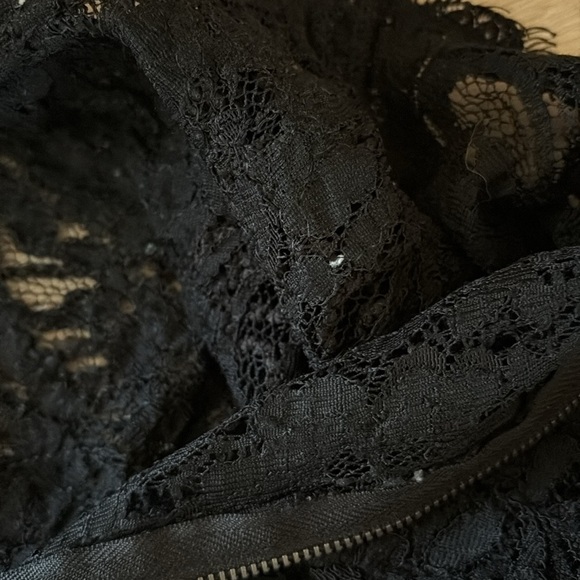 ZARA Floral Lace Black Short Sleeve Top - Picture 16 of 16